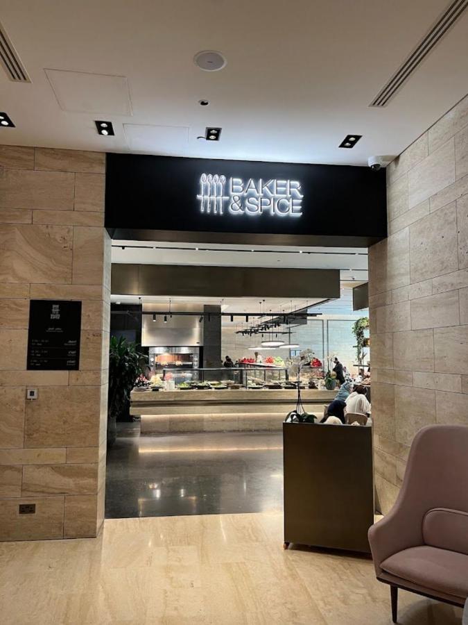 Shirvan Hotel City Yard Dzsidda Kültér fotó Baker & Spice in the Mall of the Emirates
