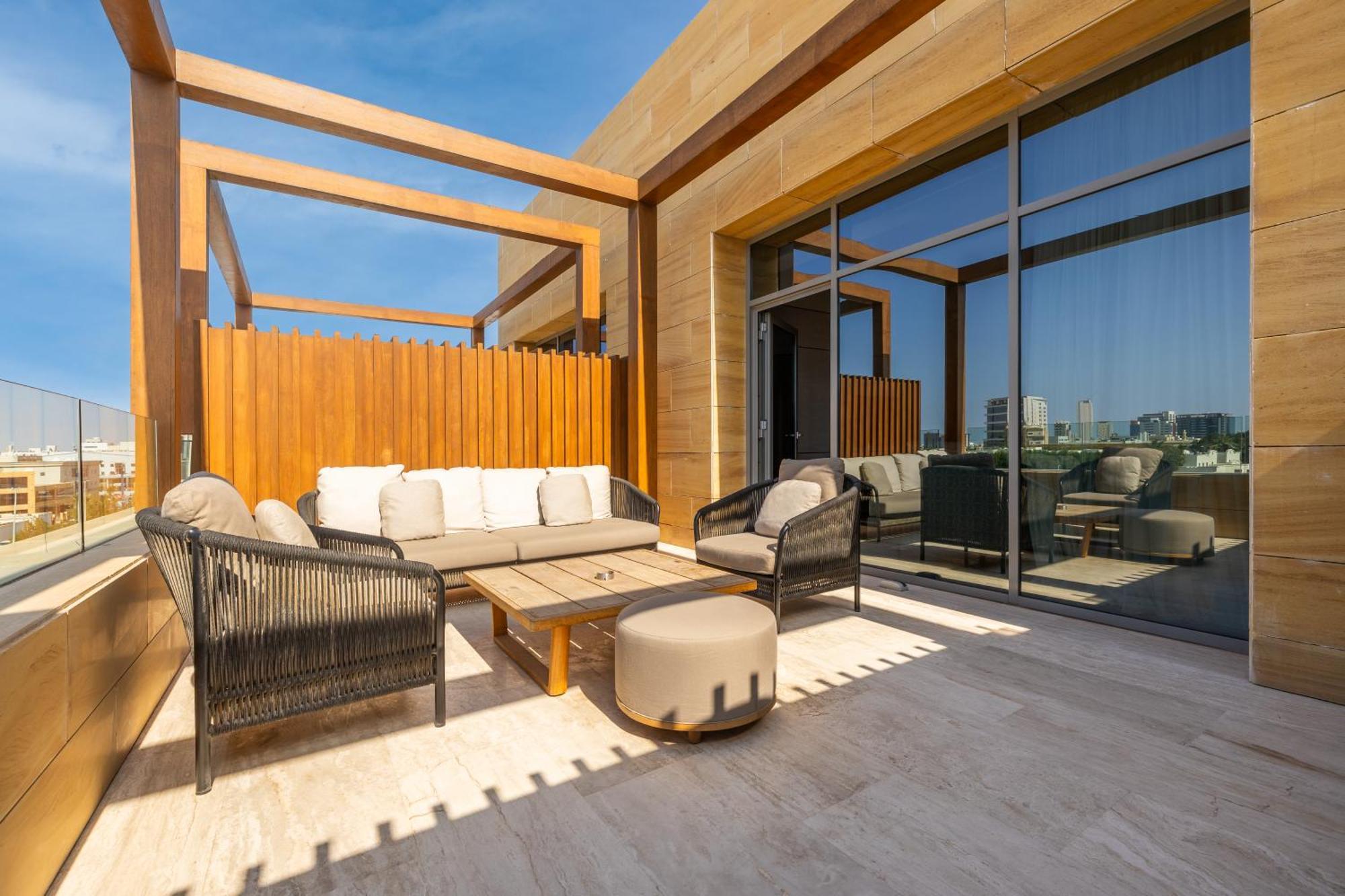Shirvan Hotel City Yard Dzsidda Kültér fotó The Terrace